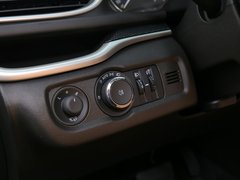 2018款 18T 自动精英型