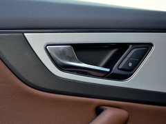 2018款 40 TFSI 舒适型