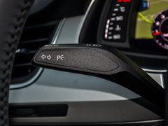 2018款 40 TFSI 舒适型