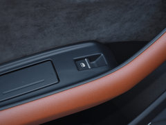 2018款 45 TFSI 尊贵型