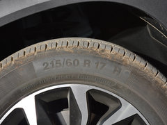 2017款 1.6L 乐享系列 CVT豪华型