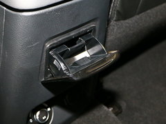 2017款 1.9T 手动四驱豪华型 5座
