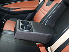 2017款 1.9T 手动四驱豪华型 5座