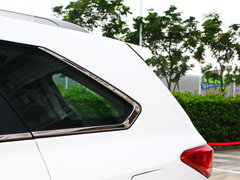 2017款 1.9T 手动四驱豪华型 5座