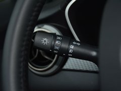 2018款 1.5L 手动时尚智驾版