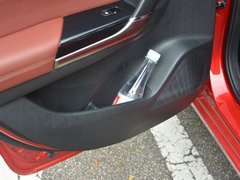 2018款 1.5L 手动时尚智驾版
