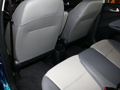 2017款 1.4L 手动Deluxe豪华版