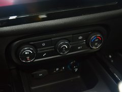 2017款 1.5T 手动豪华型