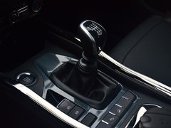 2017款 1.5T 手动豪华型
