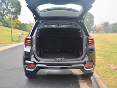 2017款 1.5T 手动豪华型