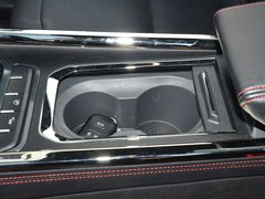 2017款 1.5T 手动豪华型