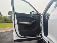 2017款 1.5T 自动豪华型