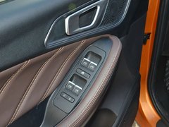 2017款 1.5T 自动豪华型