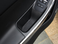 2017款 1.5T 自动豪华型