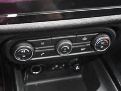 2017款 1.5T 自动豪华型