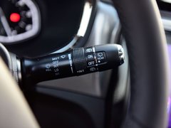 2017款 1.5T 自动尊贵型