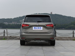 2018款 18T 6座豪华型