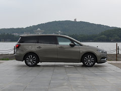 2018款 18T 6座豪华型