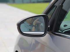 2018款 18T 6座豪华型