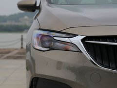 2018款 18T 6座豪华型