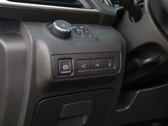 2018款 18T 6座豪华型
