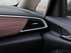 2018款 18T 6座豪华型