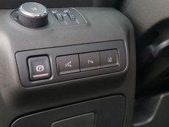 2018款 18T 6座豪华型