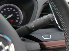 2018款 18T 6座豪华型