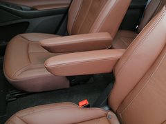 2018款 18T 6座豪华型