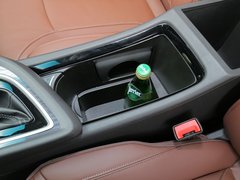 2018款 18T 6座豪华型