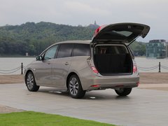 2018款 18T 6座豪华型