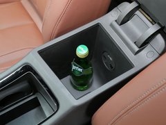2018款 18T 6座豪华型