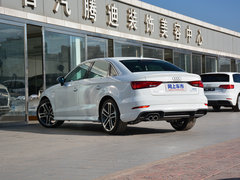 2018款 30周年型 Limousine 40 TFSI 运动型