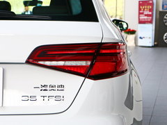 2018款 30周年型 Sportback 35 TFSI 进取型