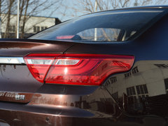 2018款 1.5L 自动尊贵型