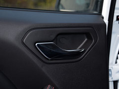 2018款 1.5T CVT尊贵型