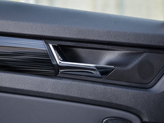 2018款 TSI330 7座两驱豪华优享版
