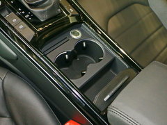 2018款 改款 380TSI 两驱商务版