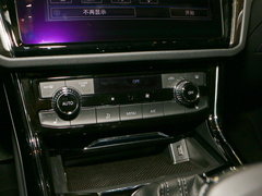 2018款 改款 380TSI 两驱商务版