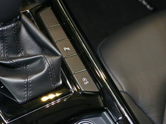 2018款 改款 380TSI 两驱商务版