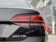 2018款 改款 380TSI 两驱旗舰版