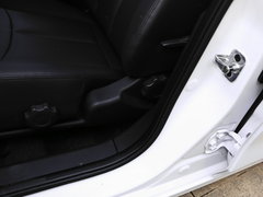 2018款 PLUS 1.5L 手动尊享版