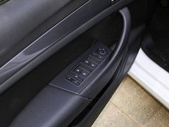 2018款 PLUS 1.5L 手动尊享版