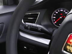 2018款 PLUS 1.5L 手动尊享版