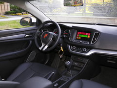 2018款 PLUS 1.5L 手动尊享版
