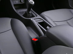2018款 PLUS 1.5L 手动尊享版