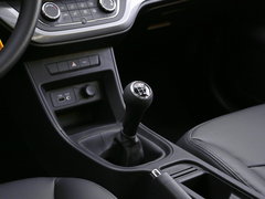 2018款 PLUS 1.5L 手动尊享版