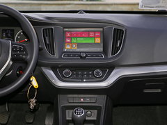 2018款 PLUS 1.5L 手动尊享版
