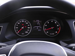 2018款 PLUS 1.5L 手动尊享版