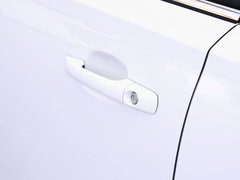 2018款 PLUS 1.5L 手动尊享版